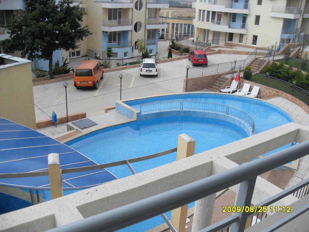 Menada Sunset Kosharitsa Apartments Exterior foto